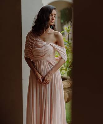 Eris Naive Peach  Gown 2
