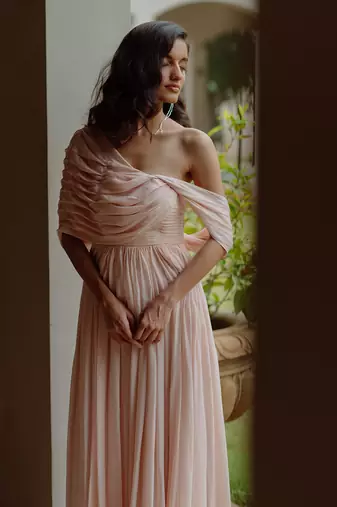 Eris Naive Peach  Gown