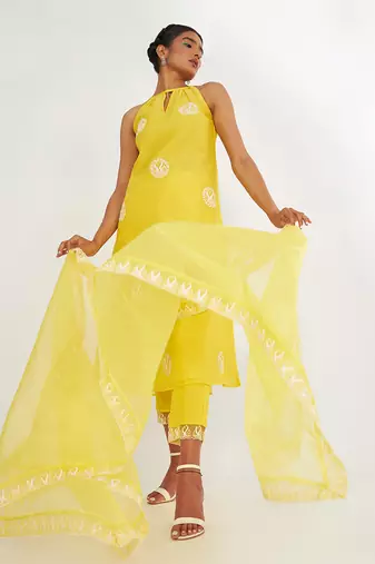 Ava Lemon Kurta Set With Emroidered