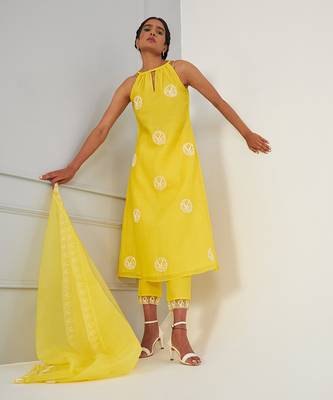 Ava Lemon Kurta Set With Emroidered 6