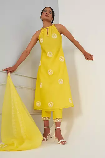 Ava Lemon Kurta Set With Emroidered