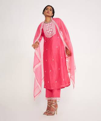 Nova Candy Pink Kurta Set With Emroidered 1