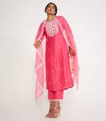 Nova Candy Pink Kurta Set With Emroidered