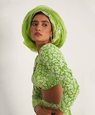 Daisy Parrot Green Lehenga Set With Embroidered 6