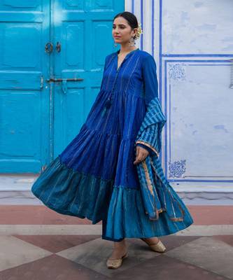 Bunphool Blue Anarkali Set 2