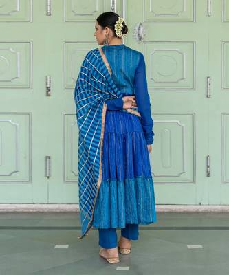 Bunphool Blue Anarkali Set 6