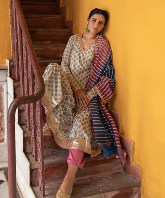 Sadabahar Blue Anarkali Set 9