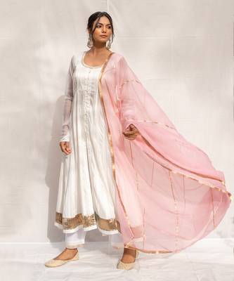 Chandani White Anarkali Set 3