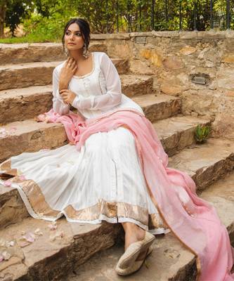 Chandani White Anarkali Set 8