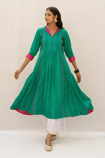 Taru Green Kurti Set