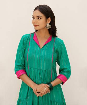 Taru Green Kurti Set 4