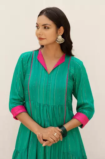 Taru Green Kurti Set