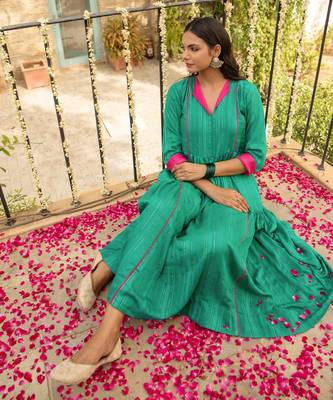 Taru Green Kurti Set 6