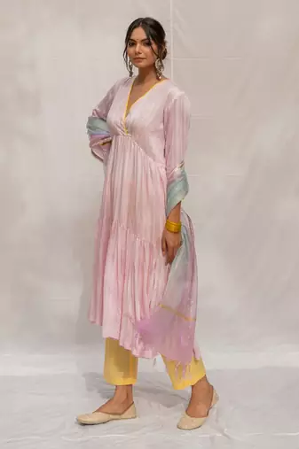 Gulabi Pink Anarkali Set