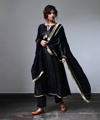Kaari Black Anarkali Set 2
