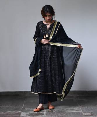 Kaari Black Anarkali Set 3