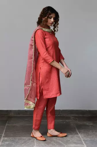 Kiran Red Kurta Set