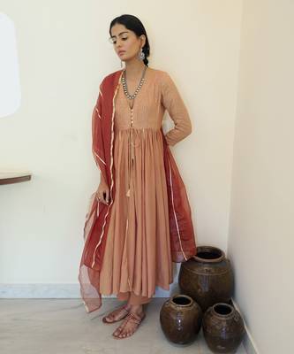 Gauri Pink Anarkali Set 1