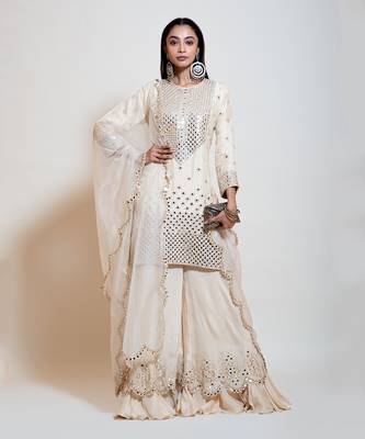 Ivory Sharara Set 1