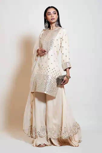 Ivory Sharara Set
