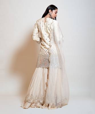Ivory Sharara Set 4