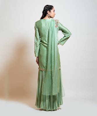 Pista Green Suit Set 4