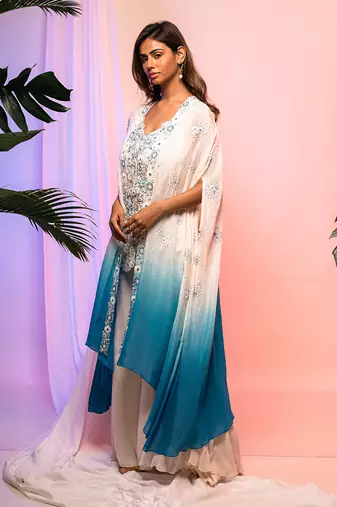Sea Wave Cape Set