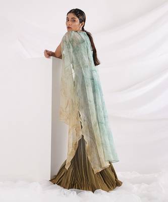 Marbellous Cape Skirt Set 4