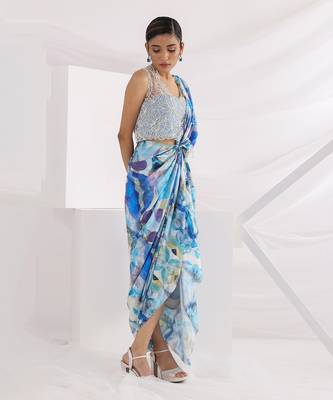Wind And Wave Saree Set 1