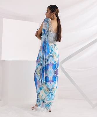 Wind And Wave Saree Set 4