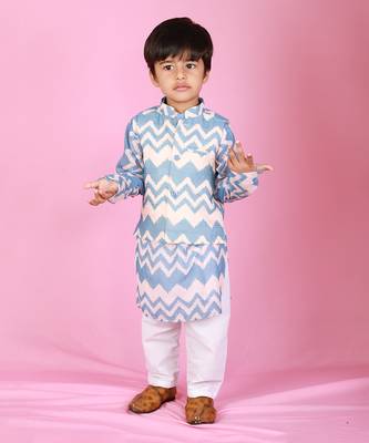 Blue And Off White Zig Zag Print Kurta Set 1