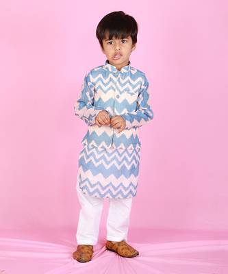 Blue And Off White Zig Zag Print Kurta Set 6