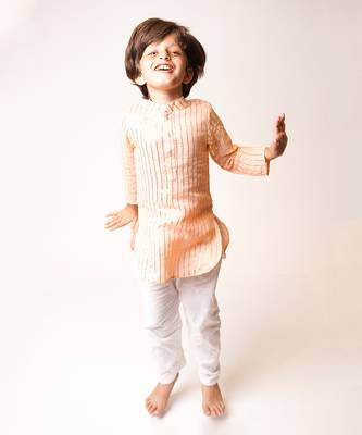 Peach Sequin Deatiled Kurta Set 3
