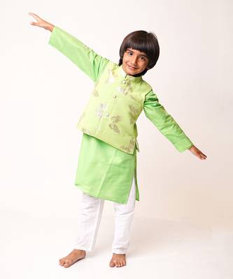 Green Butterfly Jacket Kurta Set 2