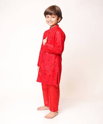 Red Embroidered Sherwani Set 3