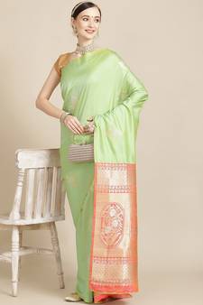 Green Woven Silk Blend Saree With Blouse
