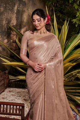 Peach woven silk blend saree with blouse 3