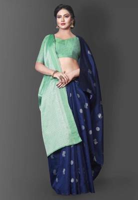 Navy Blue Kanjivaram Silk Saree With Zari Weaving 2