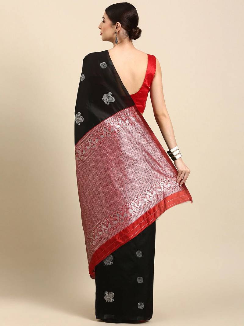 Black Kanjivaram Silk Saree With Zari Weaving