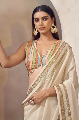 Offwhite Sunehri Tissue Silk Blend Saree With Multicolored Blouse