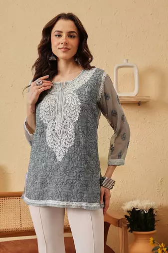Hand Embroidered Grey Georgette Lucknowi Chikankari Indian Women Short Kurti With Slip