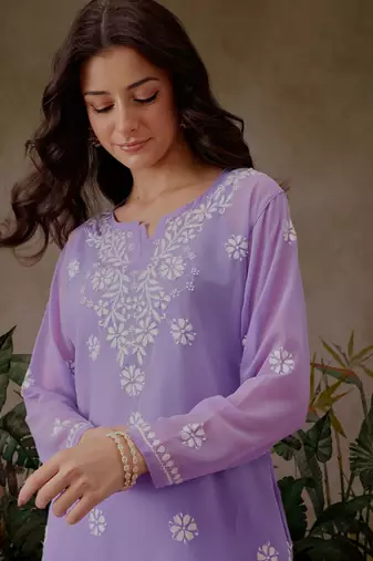 Handmade Mauve Georgette Lucknowi Chikankari Women Straight Short Kurti With Slip