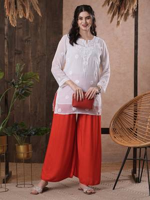 Hand Embroidered White Georgette Lucknowi Chikankari Indian Women Straight Short Kurti With Slip 5