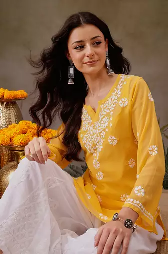 Hand Embroidered Yellow Georgette Lucknowi Chikankari Indian Women Straight Short Kurti With Slip
