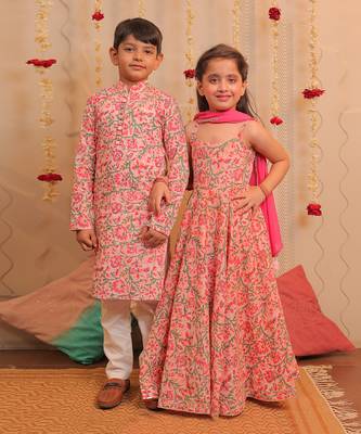 Pink Kamal Kurta Pyjama 6