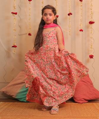 Pink Kamal Long Anarkali With Dupatta 4
