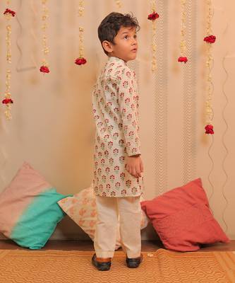 White Jaismine Kurta Pyjama 3
