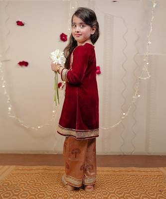 Maroon Velvet Kurta Set 3