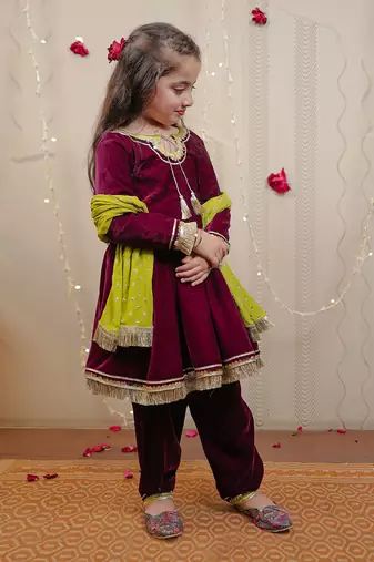 Wine Velvet Kurta Set With Dupatta