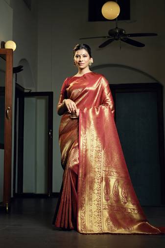 Maroon woven kanchipuram silk blend saree with blouse